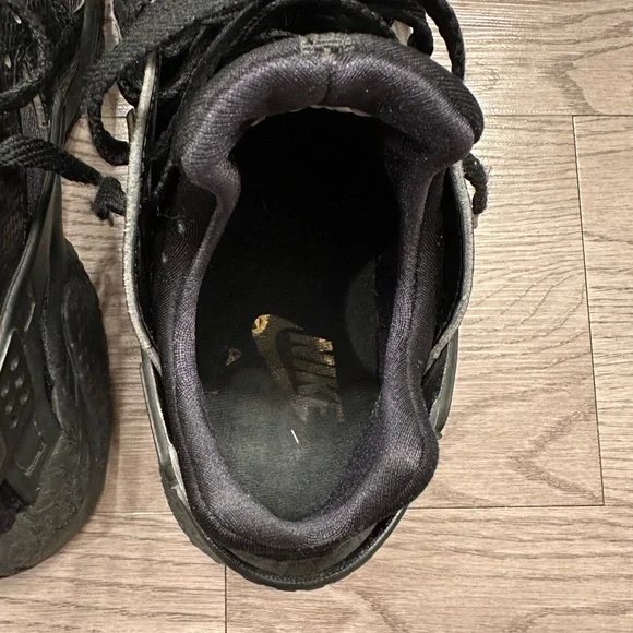 Nike Air Huarache - Black - Picture 6 of 9